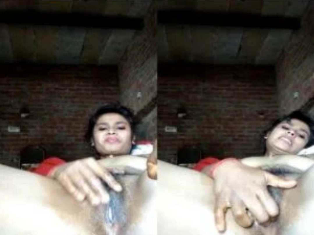 Real Horny Village Girl Hardcore Pussy Fingering MMS